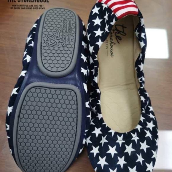Storehouse Flats Stars and Stripes - Picture 2 of 4